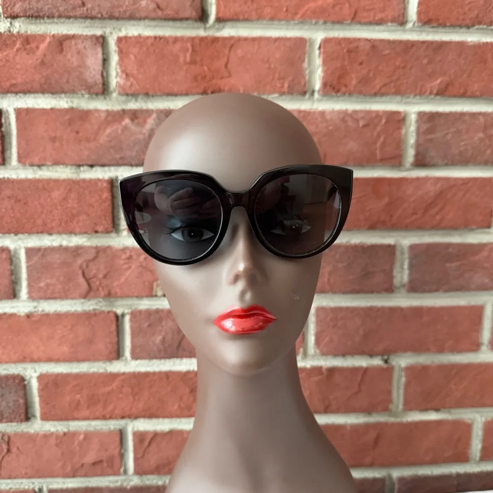 Fendi Oversized Black Sunglasses Made in Italy